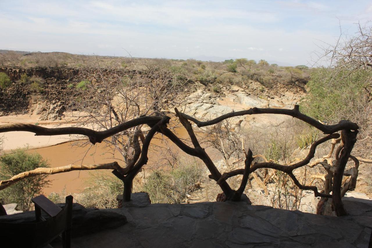 Vila Lion'S Cave Camp, Samburu Archers Post Exteriér fotografie