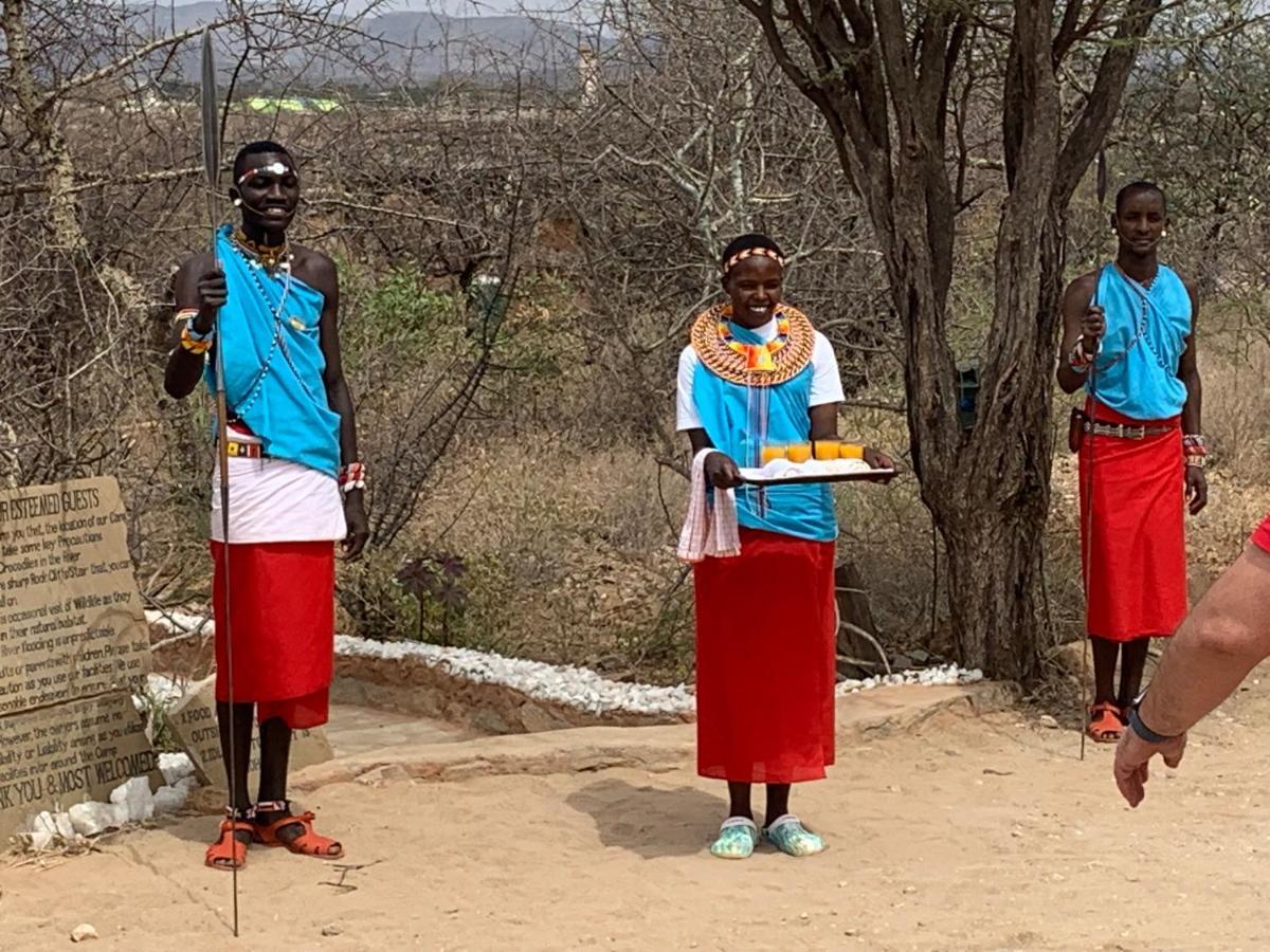 Vila Lion'S Cave Camp, Samburu Archers Post Exteriér fotografie