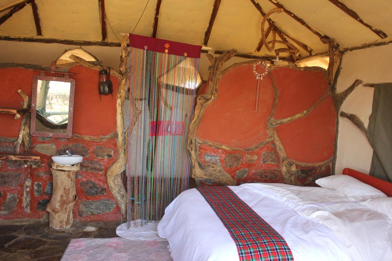 Vila Lion'S Cave Camp, Samburu Archers Post Exteriér fotografie