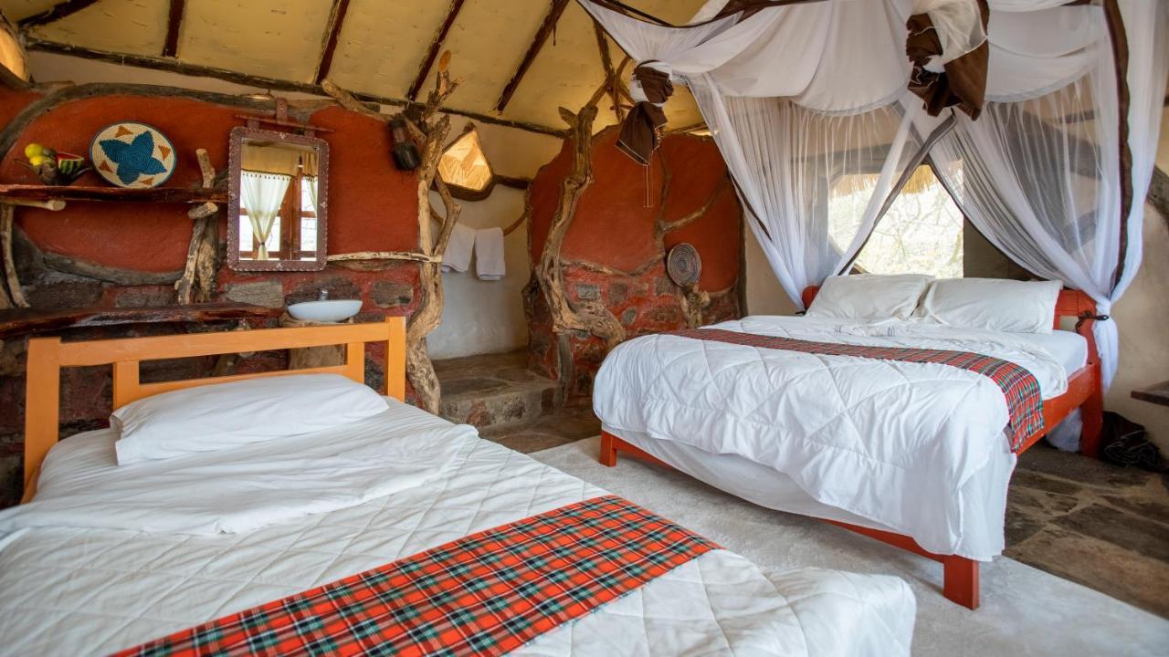 Vila Lion'S Cave Camp, Samburu Archers Post Exteriér fotografie
