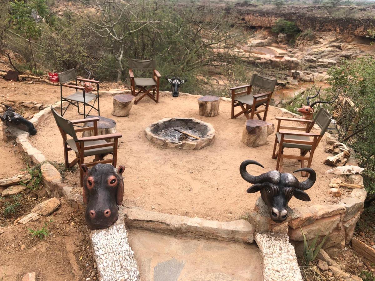 Vila Lion'S Cave Camp, Samburu Archers Post Exteriér fotografie