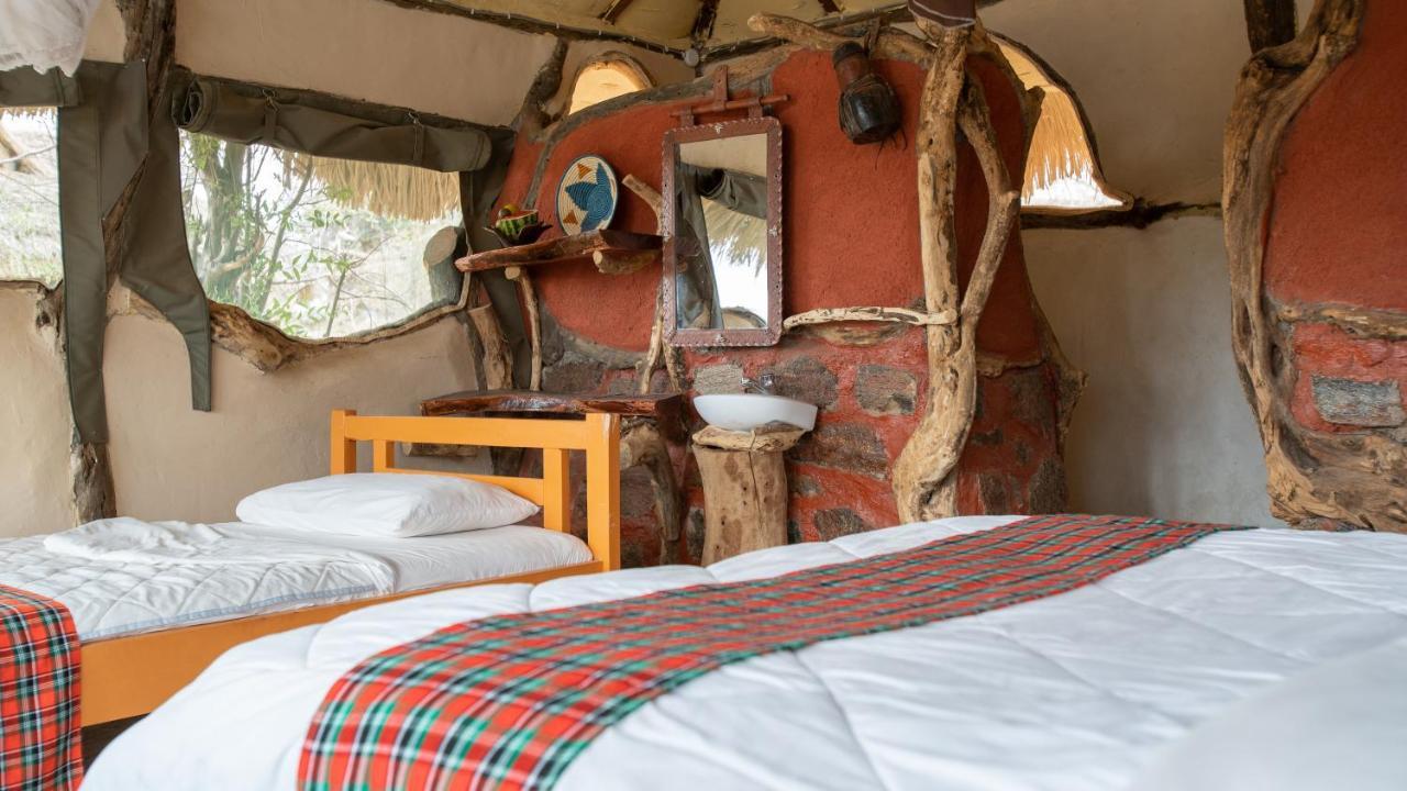 Vila Lion'S Cave Camp, Samburu Archers Post Exteriér fotografie