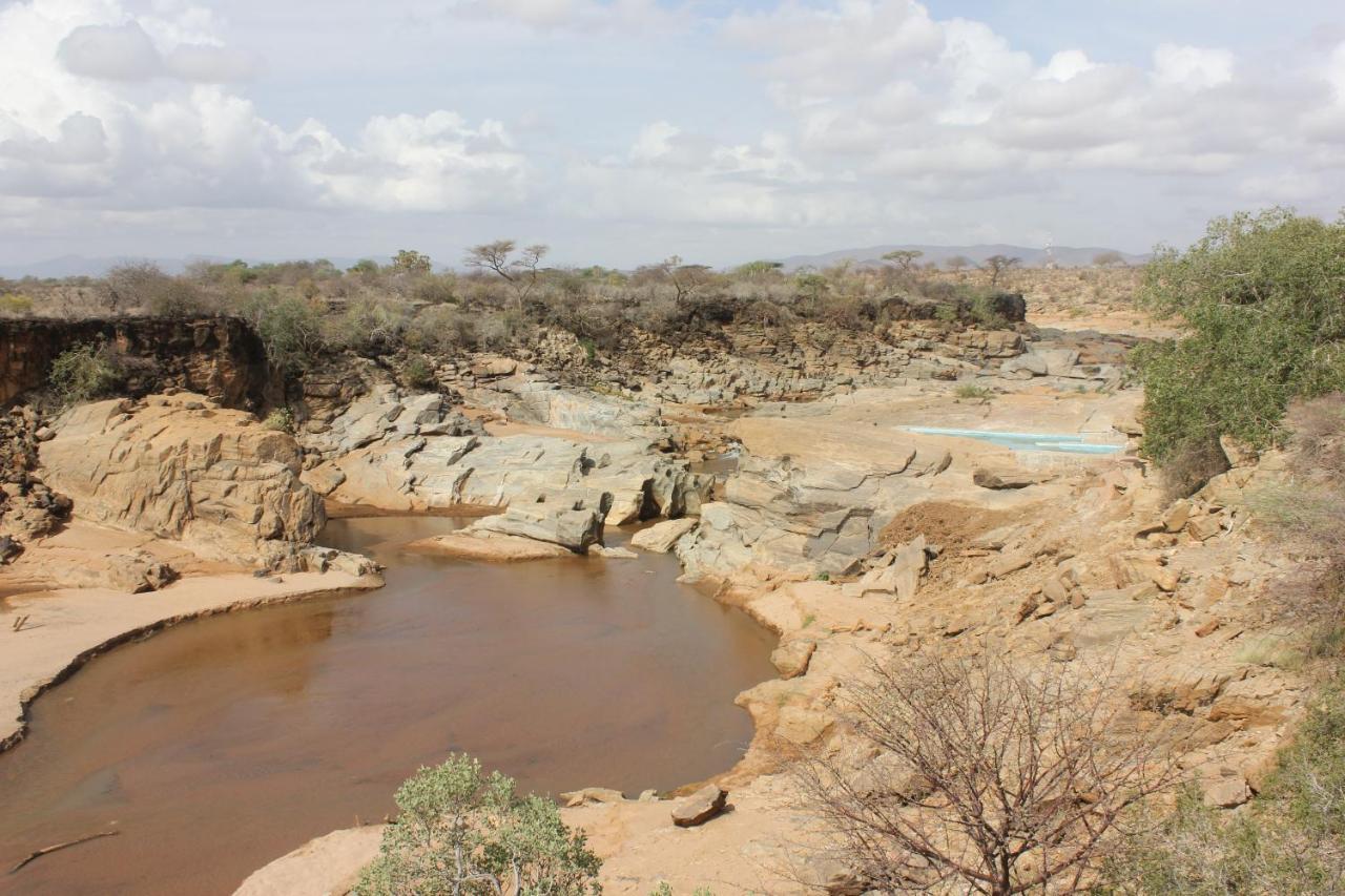 Vila Lion'S Cave Camp, Samburu Archers Post Exteriér fotografie