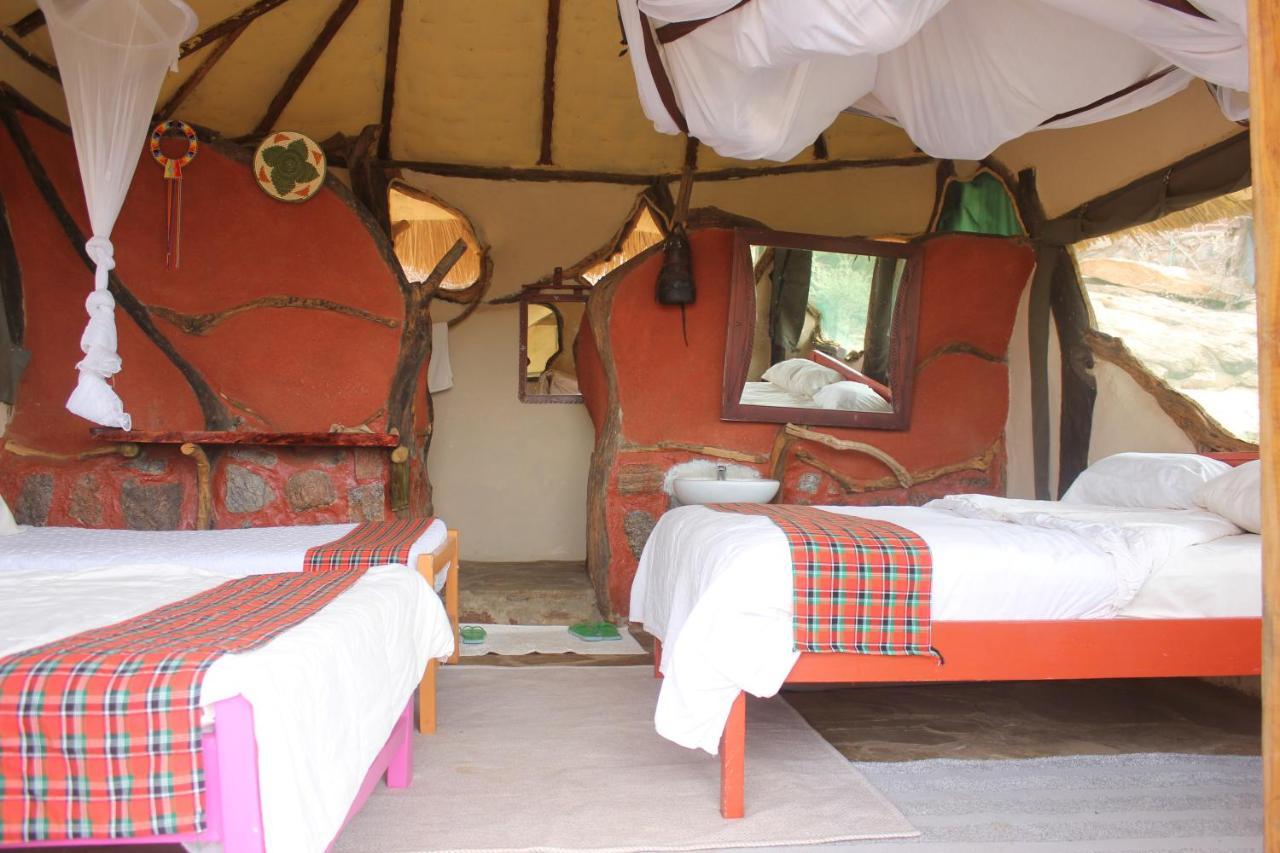 Vila Lion'S Cave Camp, Samburu Archers Post Exteriér fotografie