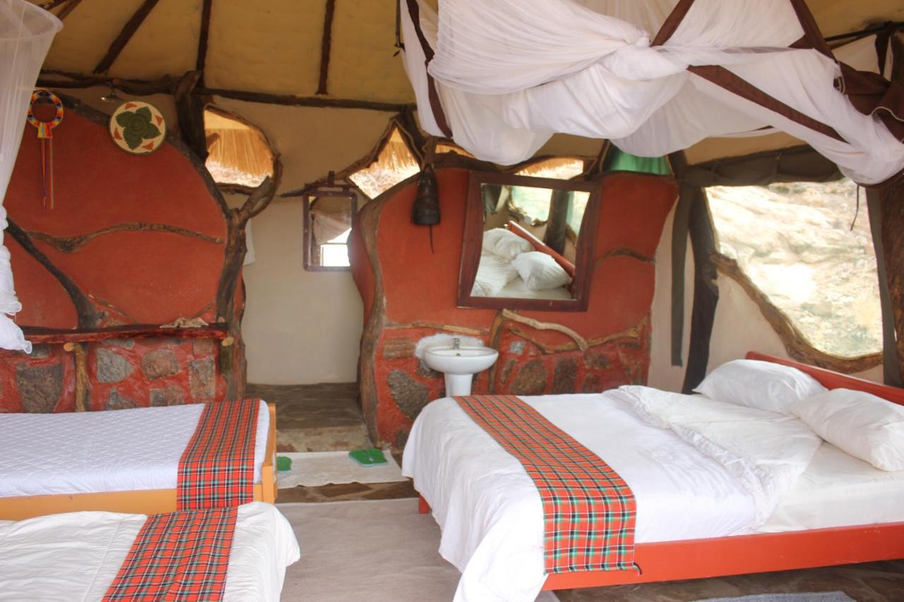 Vila Lion'S Cave Camp, Samburu Archers Post Exteriér fotografie